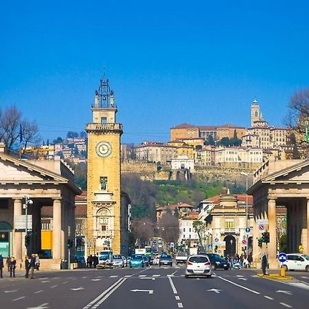 T21 Holiday Lägenhet Bergamo Exteriör bild